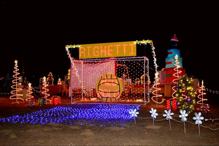 Christmas in the Country' opens with steady stream of ...
