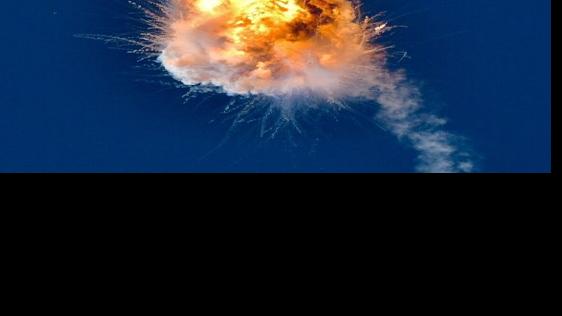 Firefly S Rocket Explosion Stuns Spectators Public Urged To Avoid Debris Government And Politics Lompocrecord Com