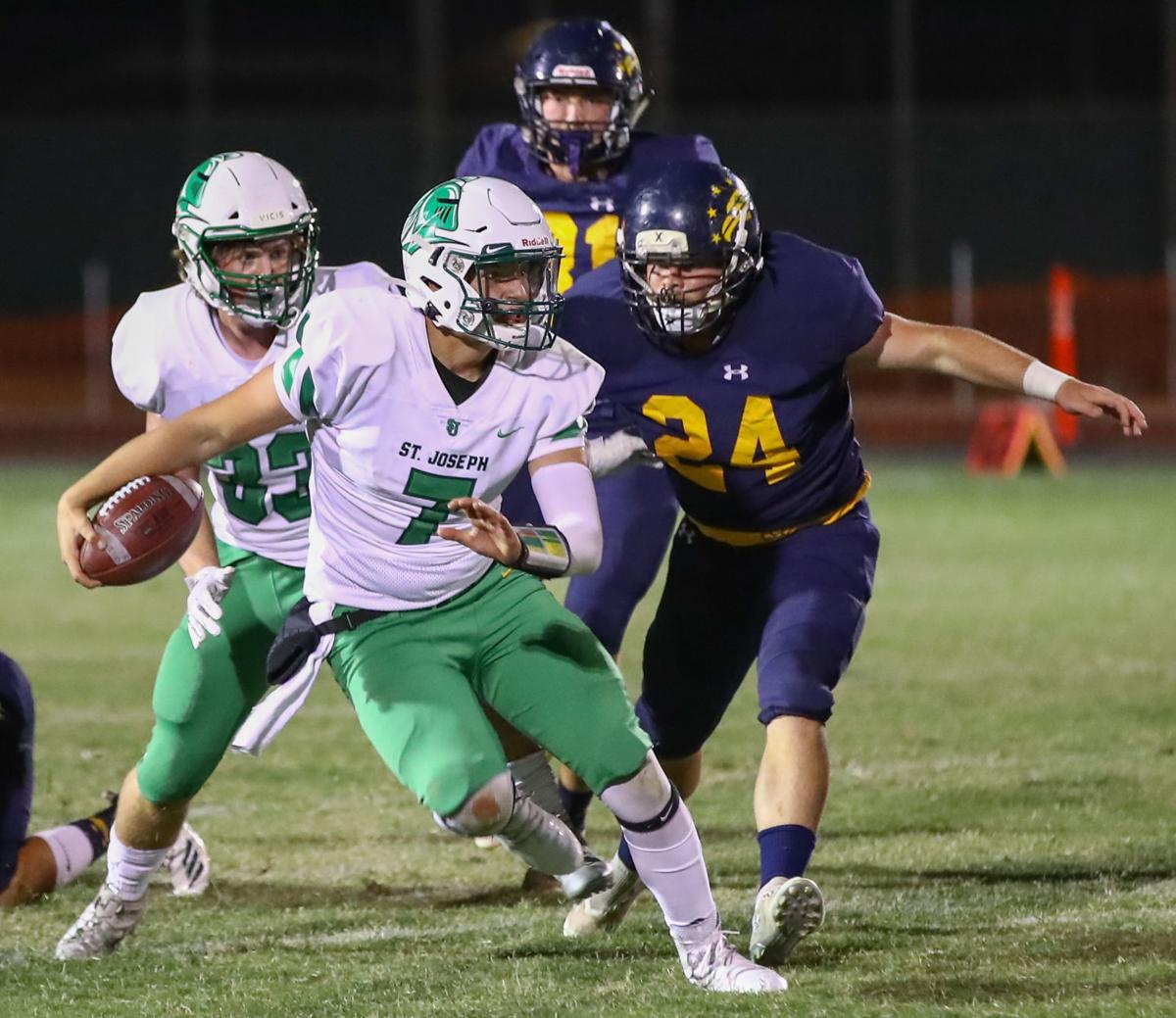 St Joseph Football Knights Rally Past Arroyo Grande For Fourth