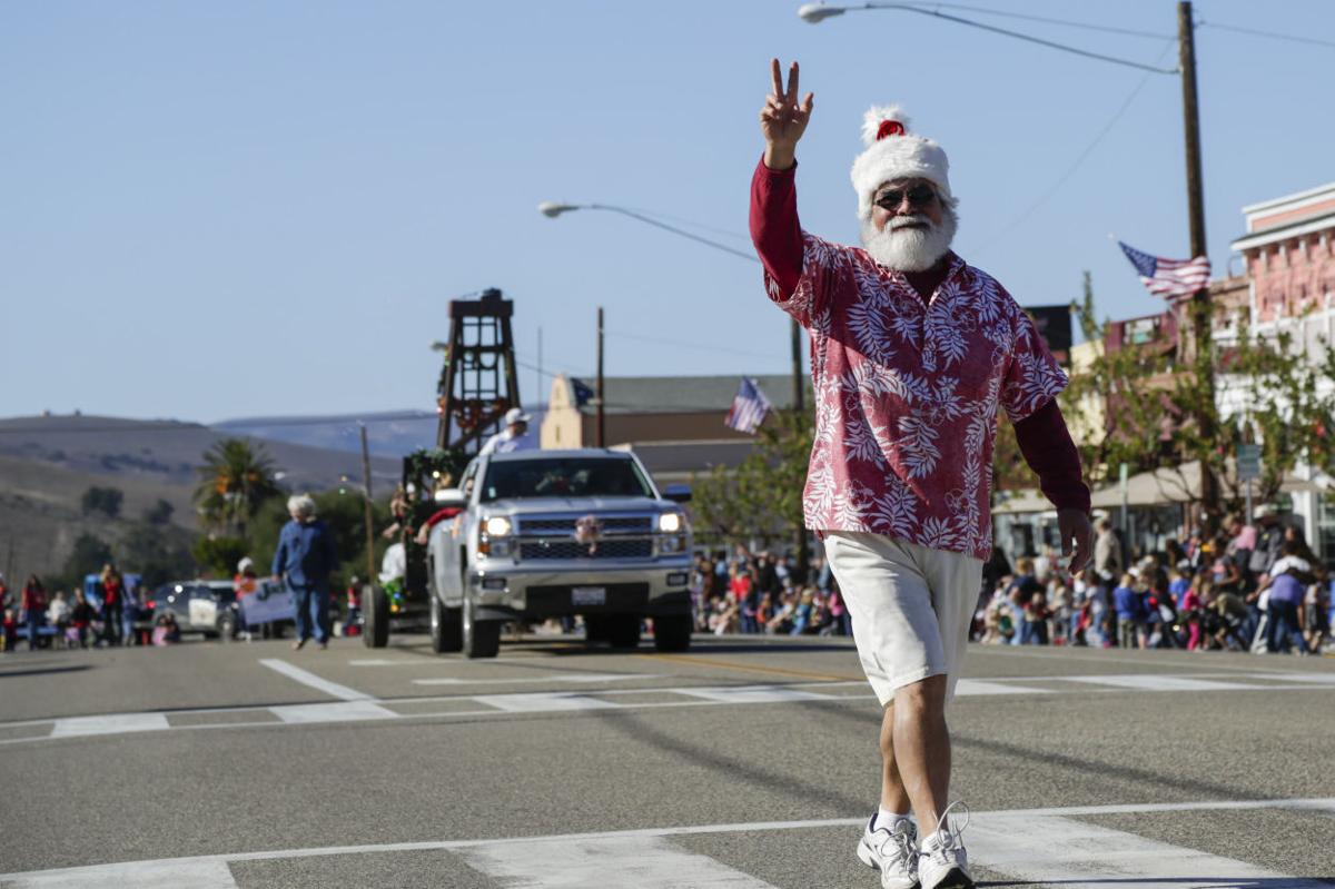 GALLERY Parade brings Christmas to Old Town Orcutt Local News