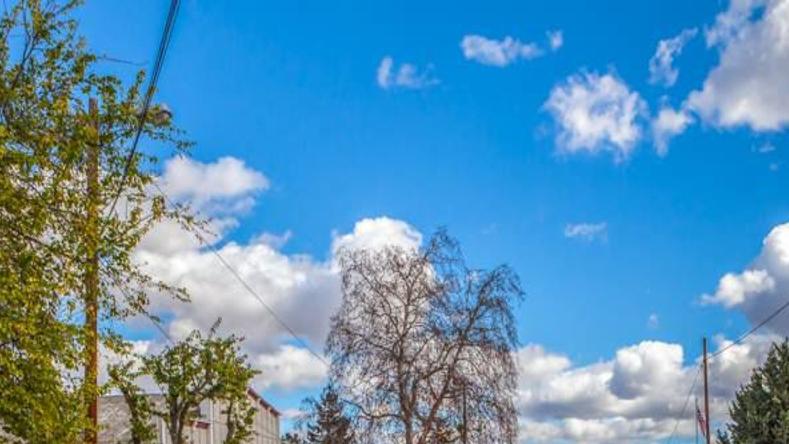 Los Alamos Holding Townwide Garage Sale Lifestyles Lompocrecord Com