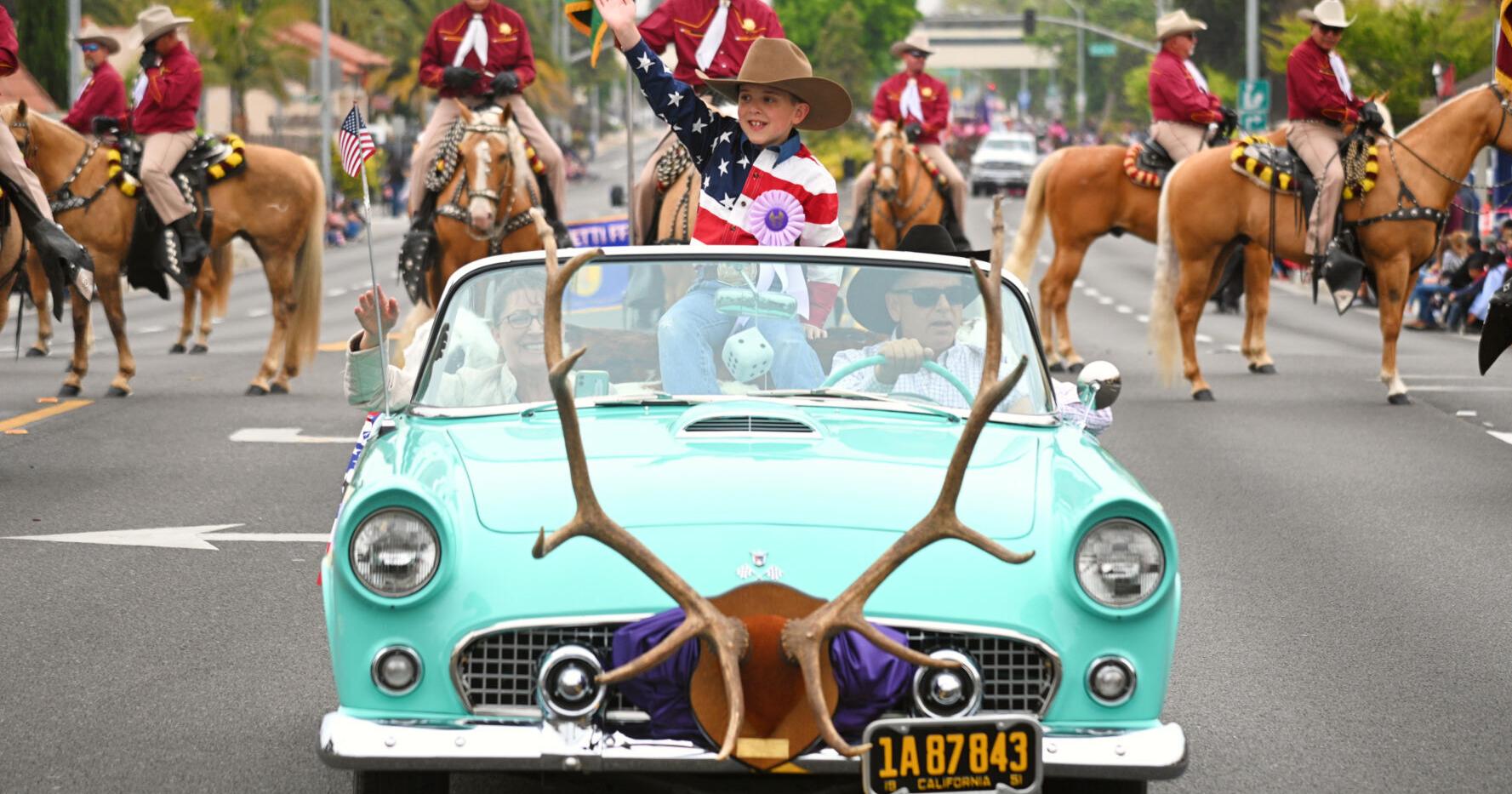 Santa Maria Elks Rodeo Parade to fill Broadway with festivities, fun on Saturday - Vimarsana News
