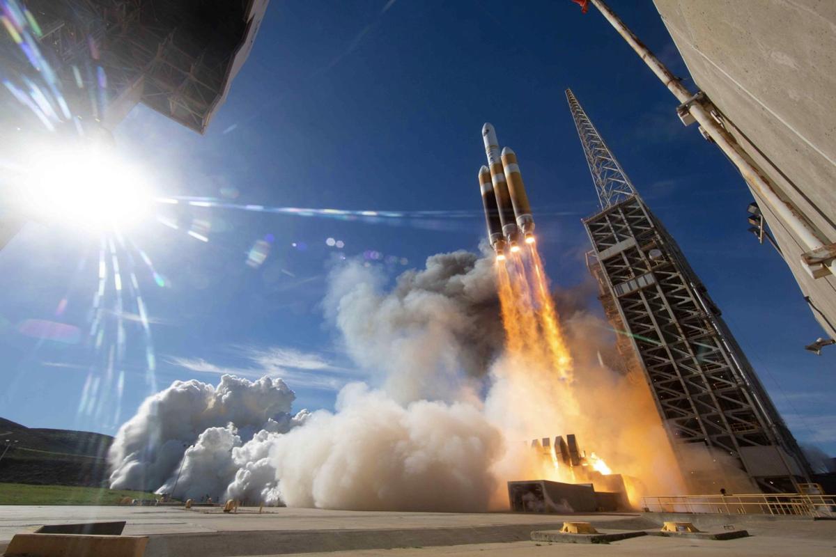 011919 Delta IV Heavy NROL71 01.jpg