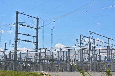 Loudoun Looks Ahead to Small Nuclear Plants, Industrial Batteries