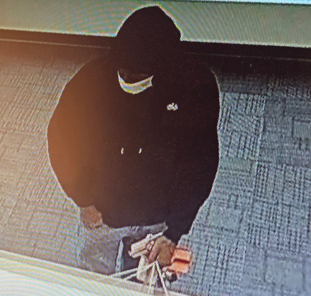 Leesburg Police Seek Suspect in AT&T Store Theft | Public Safety ...