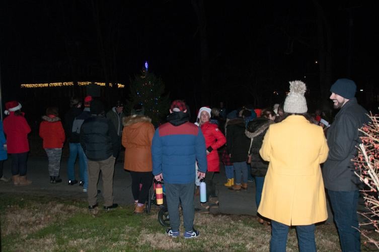 Town of Hamilton Lights Christmas Tree Towns