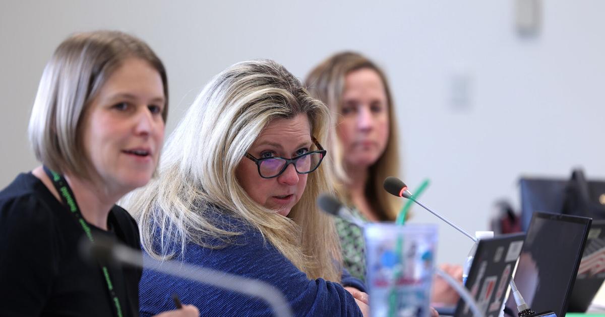 Loudoun Resumes School Renaming Talks News