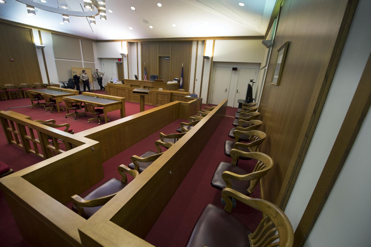 Circuit Court Clerk Calls for Prospective Jurors in 2026 Trials