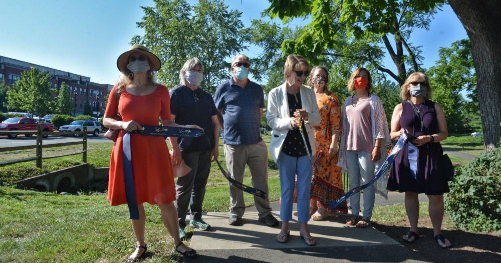 Leesburg Dedicates New Raflo Park Sculptures | Archives | loudounnow.com