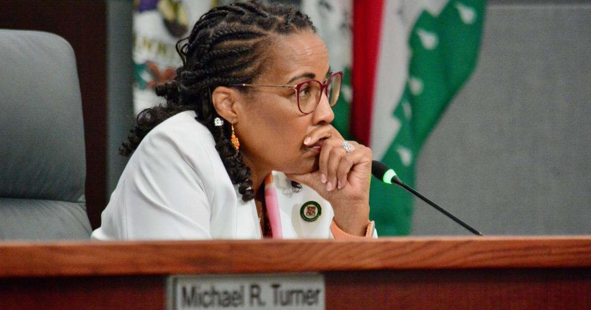 Randall Eyes Effort to Block ICE Enforcement on County Property