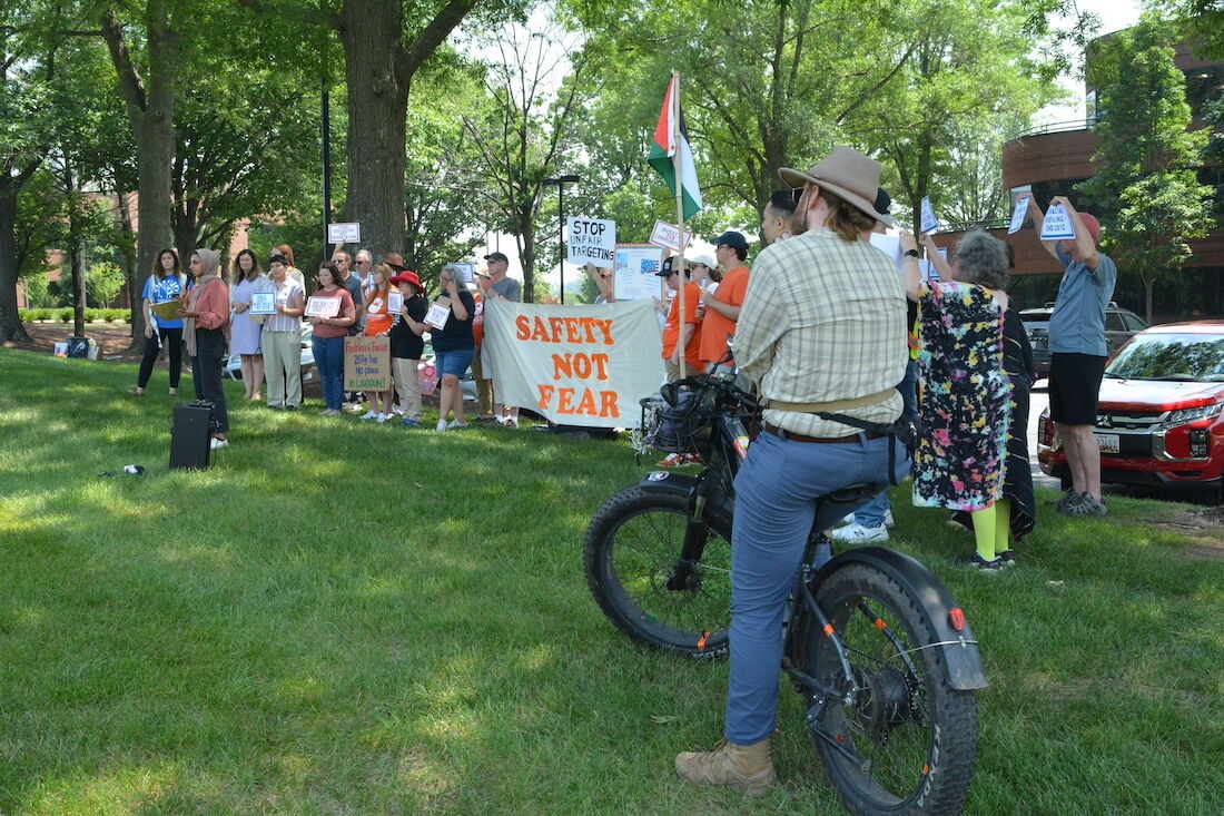 New Virginia Majority Protests ICE Arrests, LCSO Agreement at Sterling