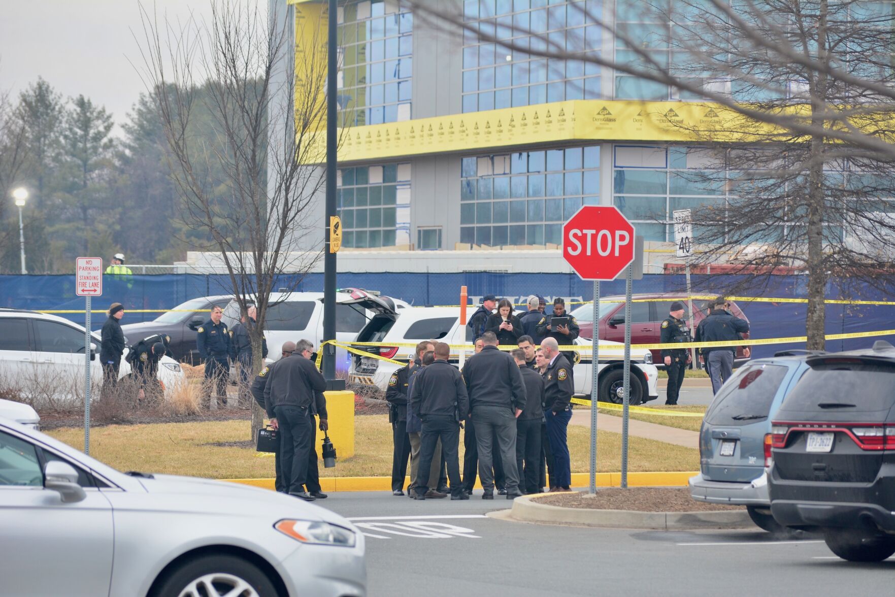 Attempted Bank Robbery Suspect Fatally Shot by Officers at Leesburg ...