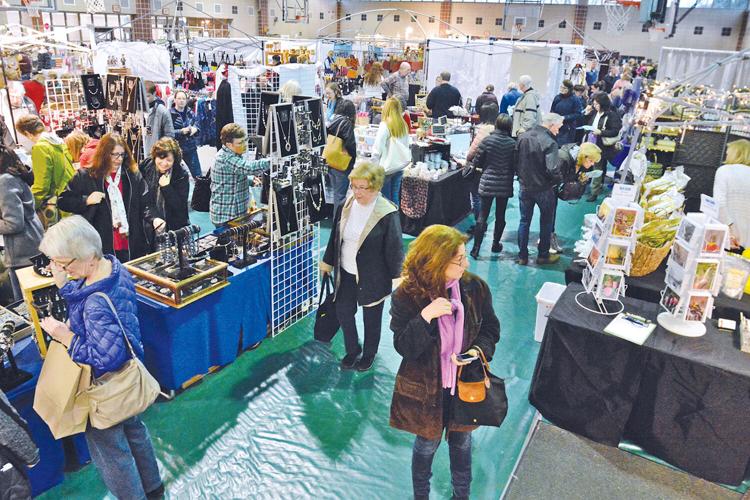 Shopping Small Loudouners Flock to Holiday Markets Get Out Loudoun