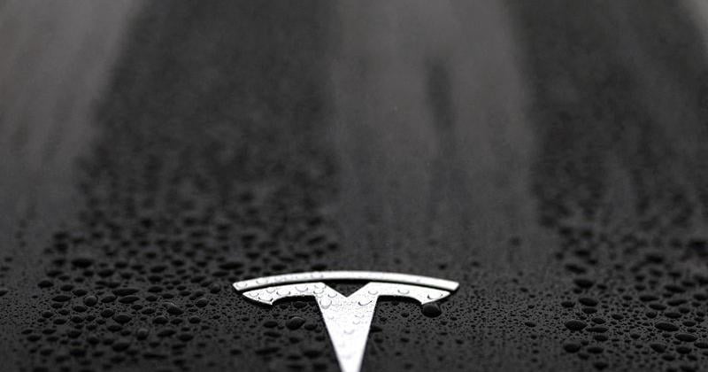 US appeals court blocks class actions over Tesla's self-driving claims By Mike Scarcella Oct 16, 2026 Oct 16, 2026 Updated 11 mins ago
