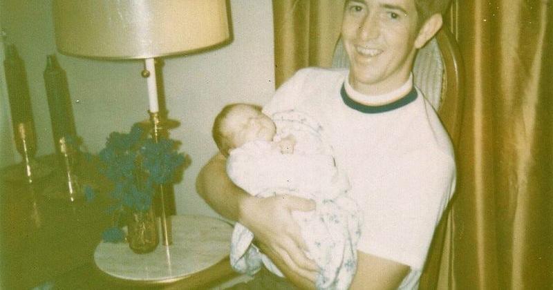 Jeremy Redmon's father, Donald Lee Redmon, was able to return home from the Vietnam War to see him born in 1971.