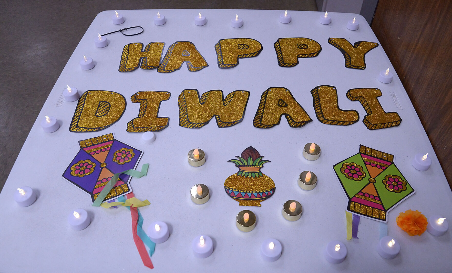 Garima Chaturvedi on LinkedIn: Grade 2 made Diwali cards. Happy Diwali