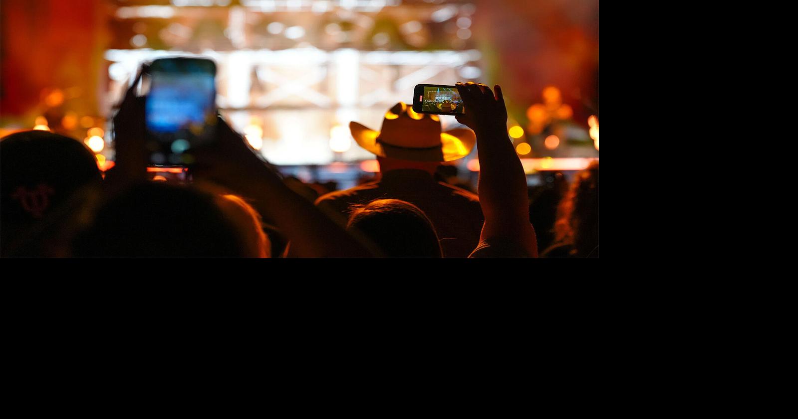 HAVARD: Fun night may not be picture perfect but still has intentional ...