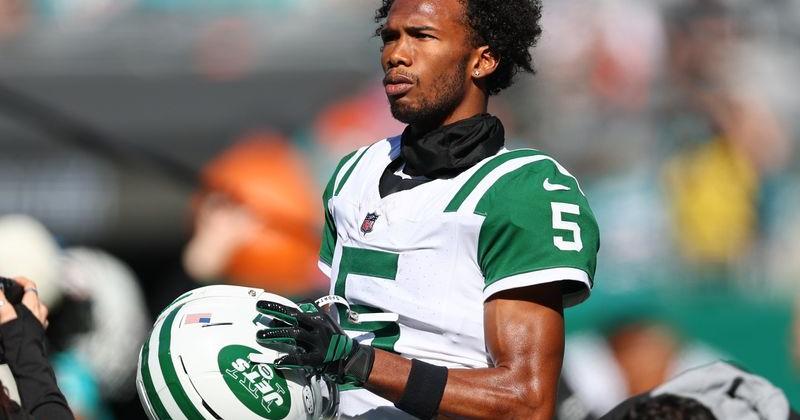 NFL: Miami Dolphins at New York Jets