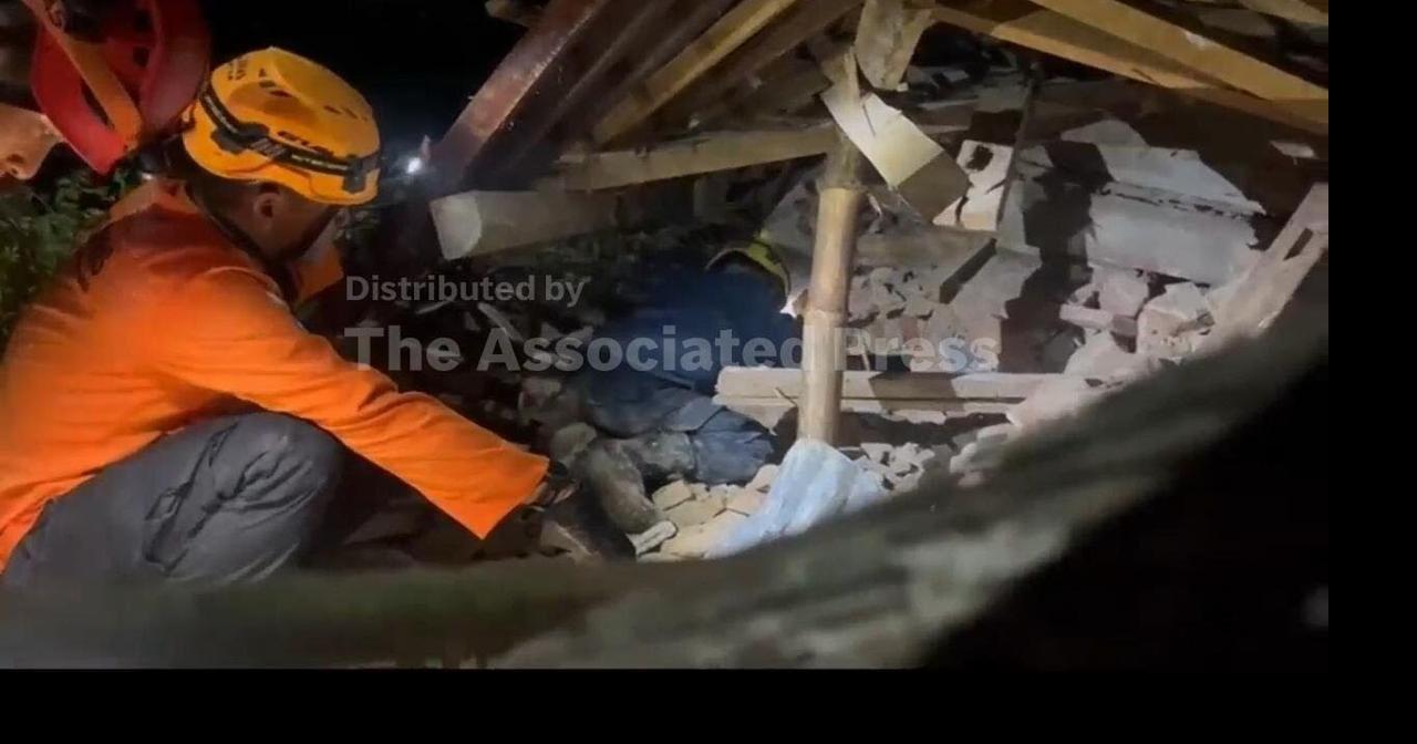 Fatalities in landslide on Indonesia's Java island as rescuers search ...