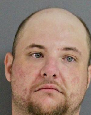 ACSO: Deputies arrest Wells man during Hudson traffic stop after he assaulted his girlfriend during altercation outside Apple Springs