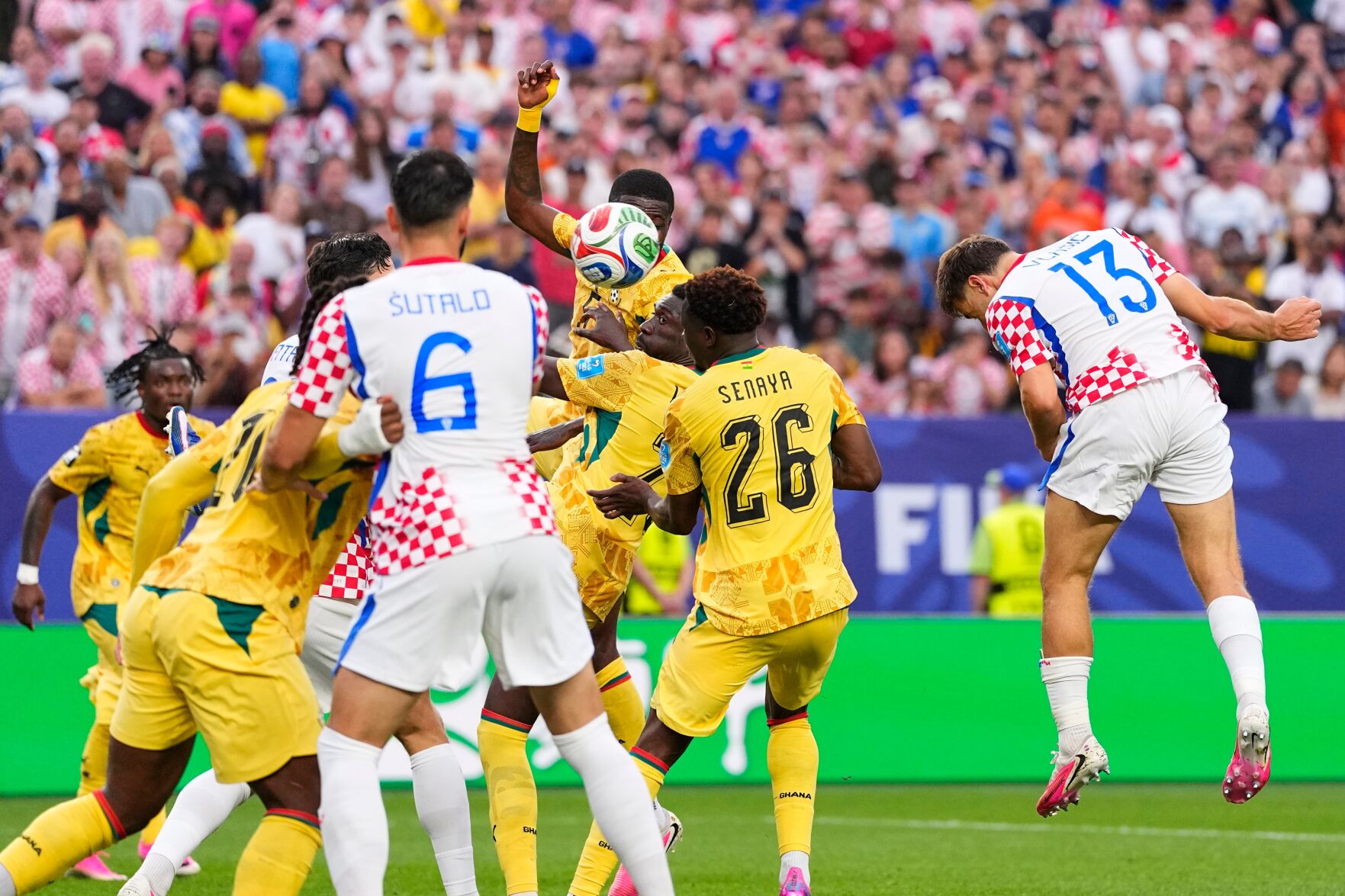 Vlašić scores winner as Croatia beats Ghana 2-1 to reach World Cup