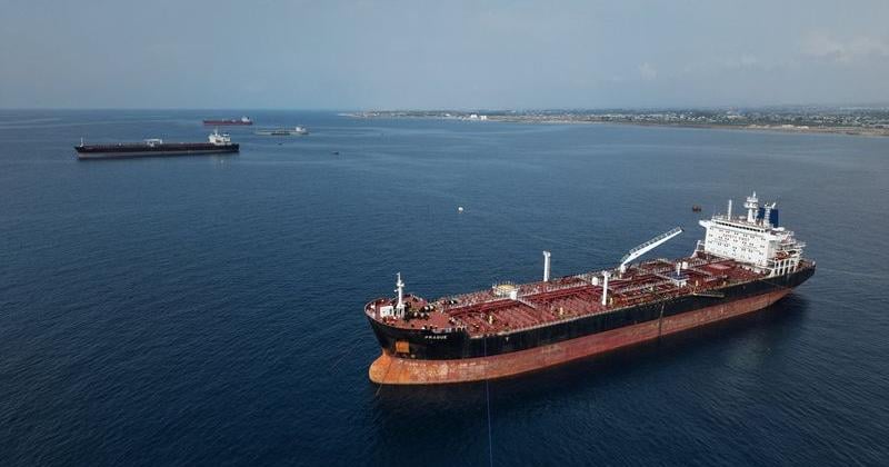Oil prices rise on Yemen fighting, Saudi refinery attack