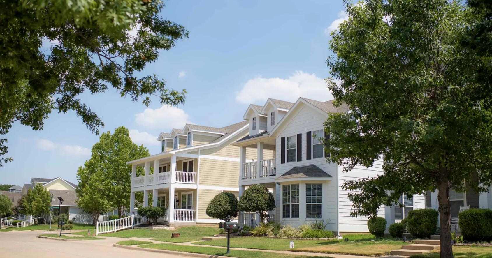Texas bans homeowners' associations from discriminating against renters who receive federal housing aid | Community - Vimarsana News