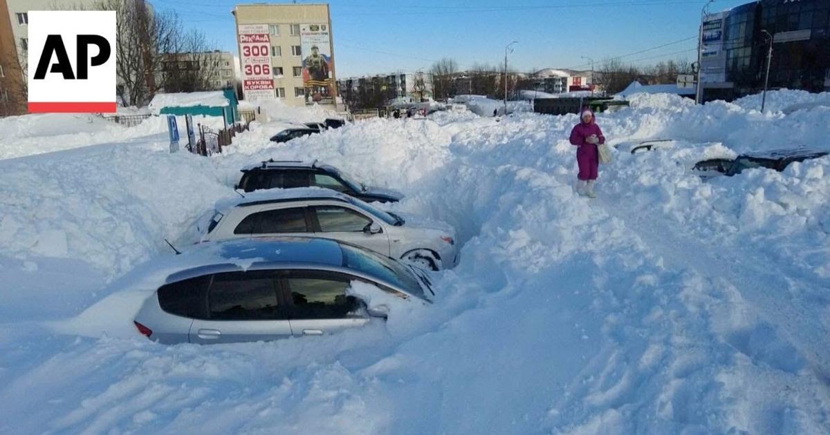 Russia's far-east hit by record snowfall dubbed 'snow apocalypse' | Ap ...
