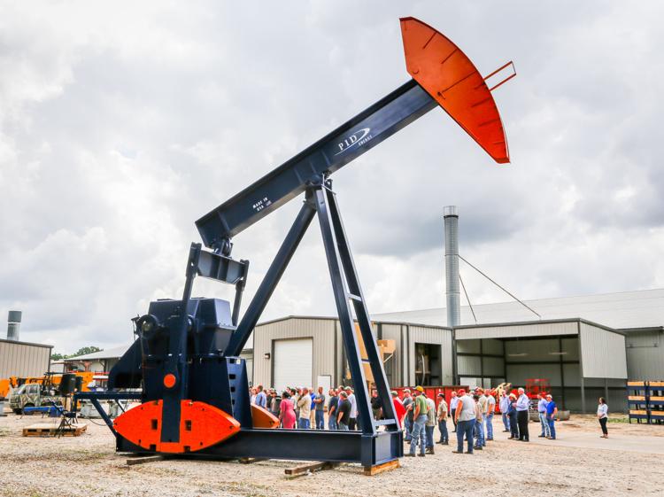 Lufkin company unveils pumping unit it will manufacture here Business