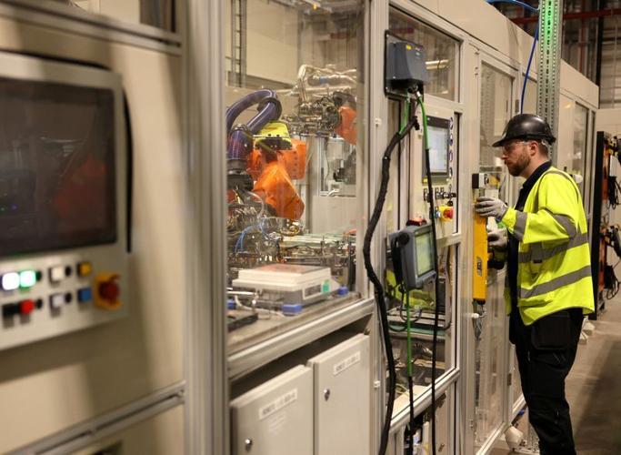 UK factory output expected to stabilise, CBI survey shows | Business ...