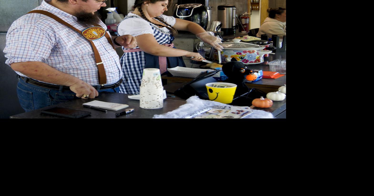 Boo & Brew Artisan’s Market offers shopping, fun for family and friends