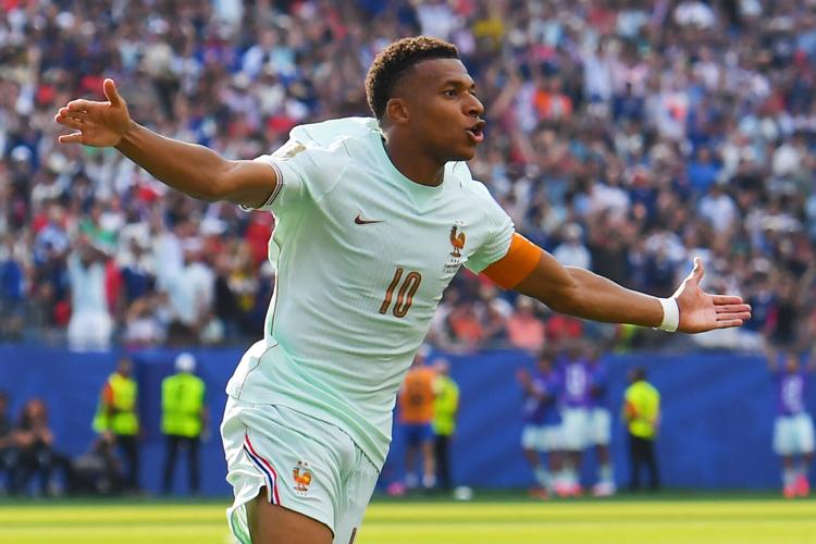 World Cup semifinals: Four previous champions, a bitter rivalry, Mbappé vs  Yamal and Messi vs Kane | Sports | lufkindailynews.com