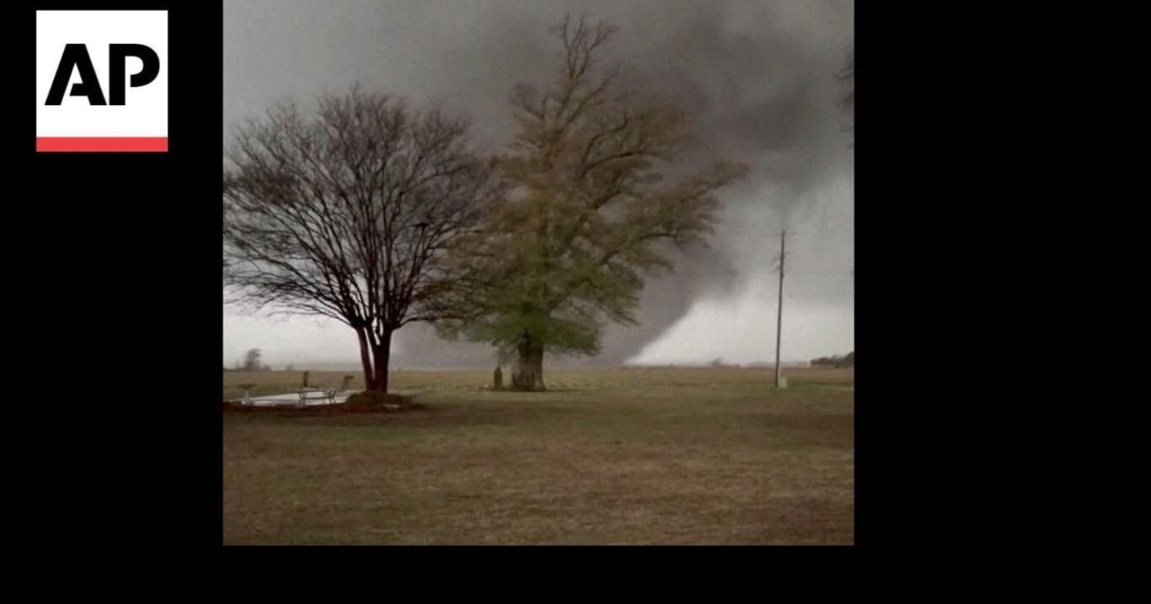 Violent storms spawn tornadoes in the South and Midwest | Ap Video ...