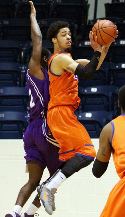 Ac Basketball Teams Open Conference Tournament In Tyler