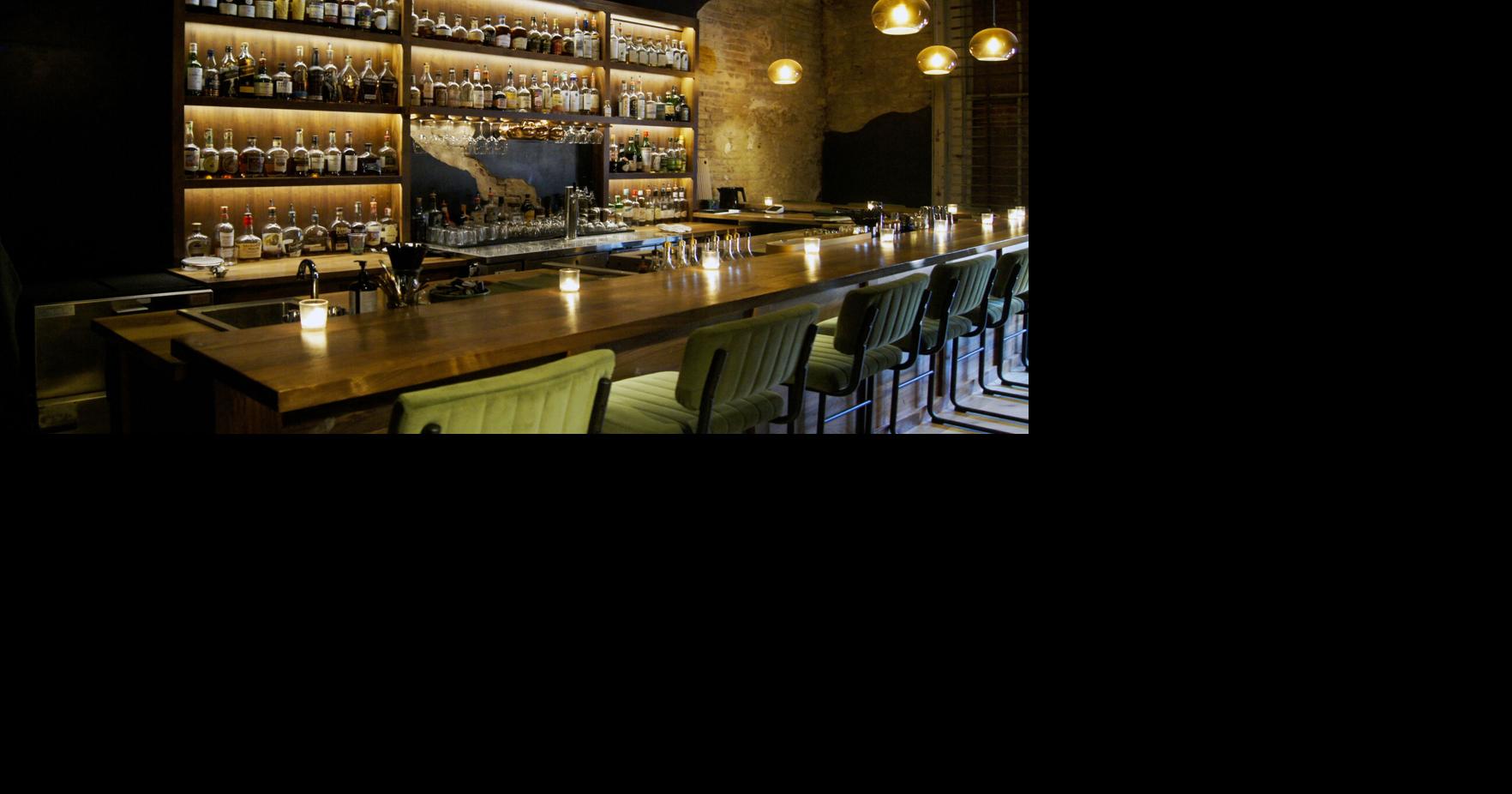 restaurant bar.jpg