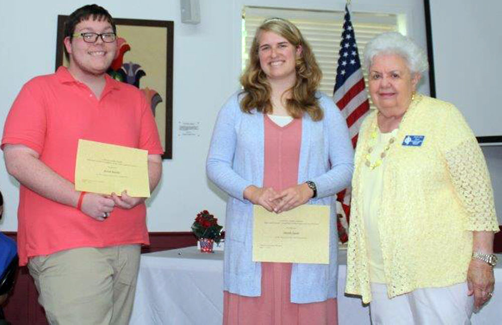 Daughters of the American Revolution scholarships