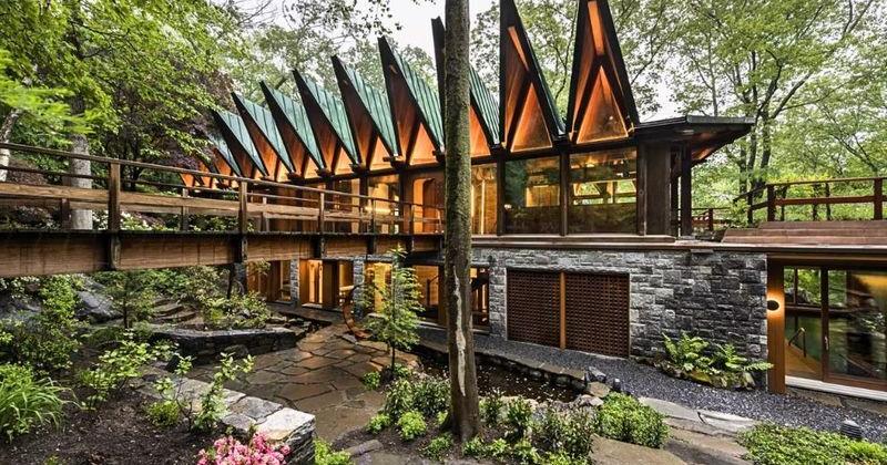 The house featured in “Verity” is a real New York retreat center.