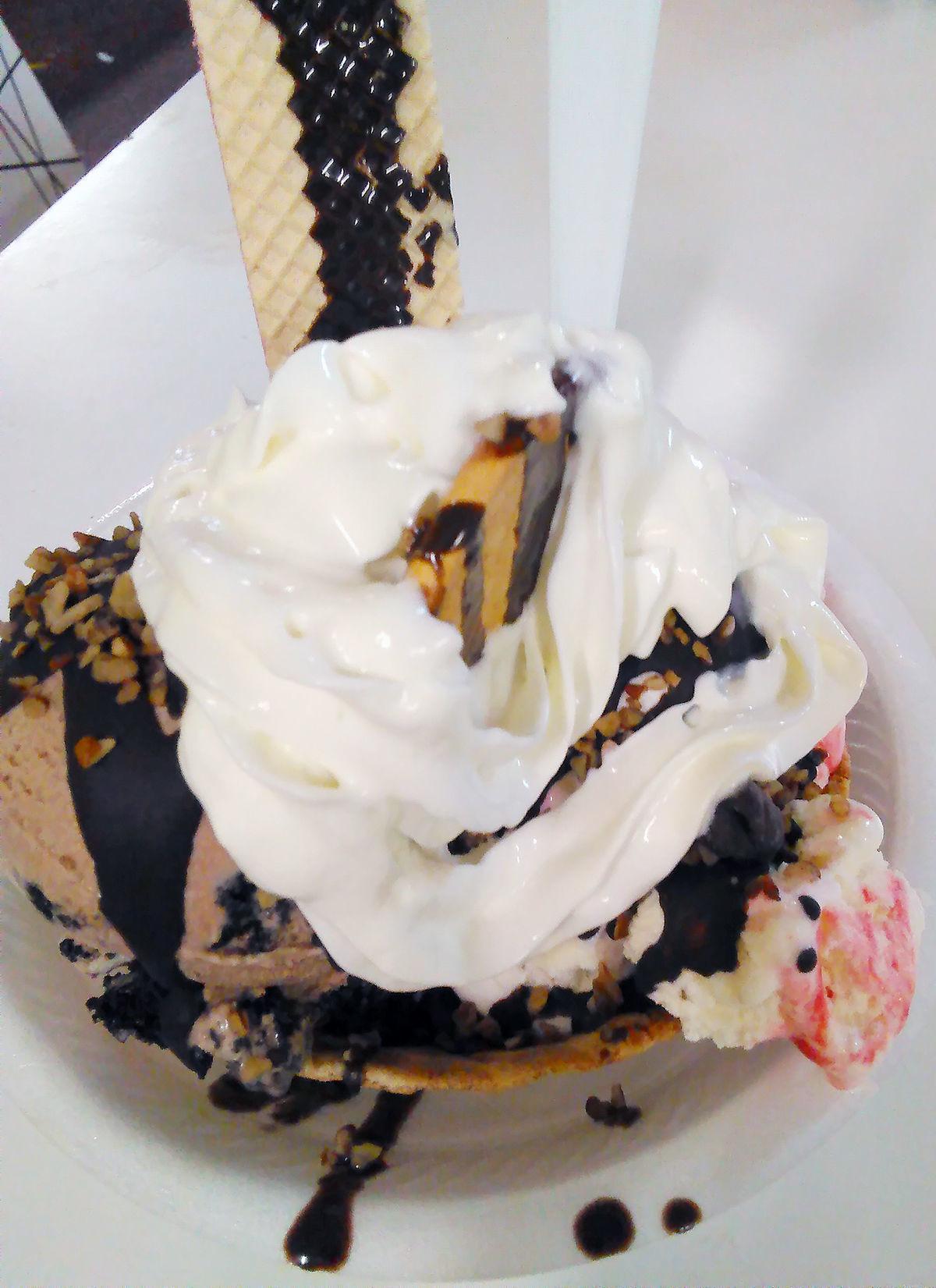 RESTAURANT REVIEW La'Bonita Michoacana serving up homemade ice cream