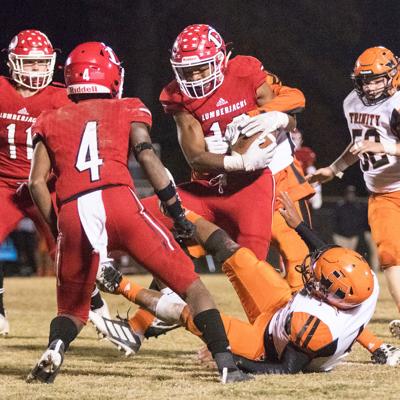 No 5 Diboll Clashes With No 8 Cameron Yoe High School