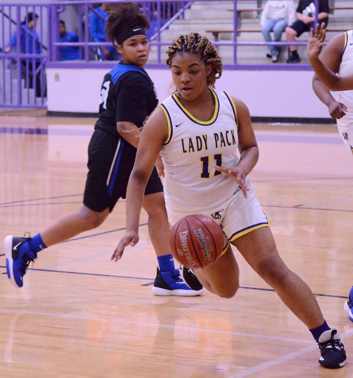 Panthers Level Lions High School Lufkindailynews Com
