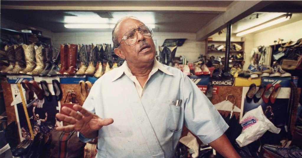 ALL THINGS HISTORICAL: A mentor and a role model: Louis Dorian of ...