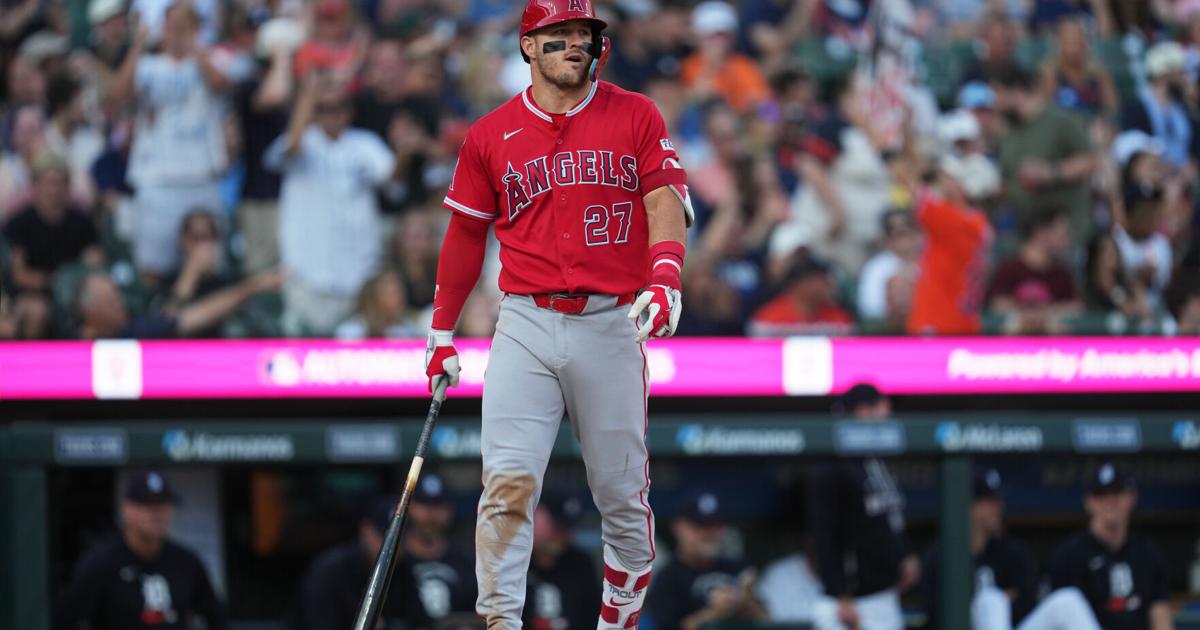 Angels Tigers Baseball