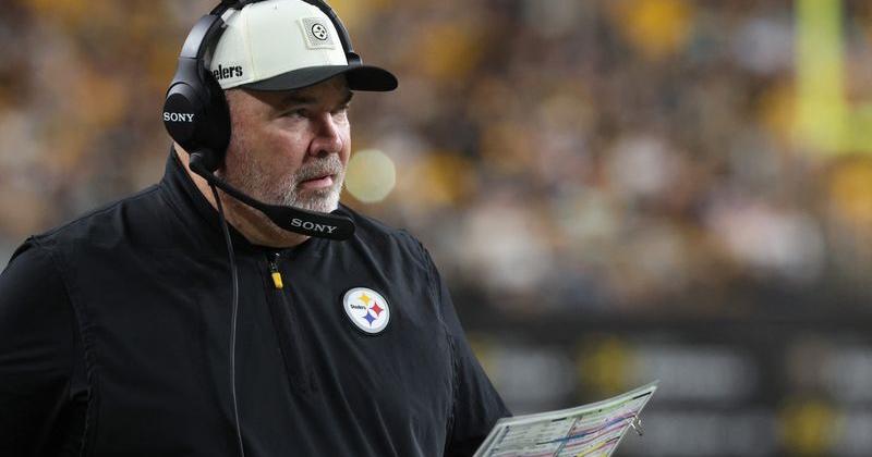 Aug 21, 2026; Pittsburgh, Pennsylvania, USA;  Pittsburgh Steelers head coach Mike McCarthy looks on from the sidelines against the New York Jets during the third quarter at Acrisure Stadium.  Mandatory Credit: Charles LeClaire-Imagn Images