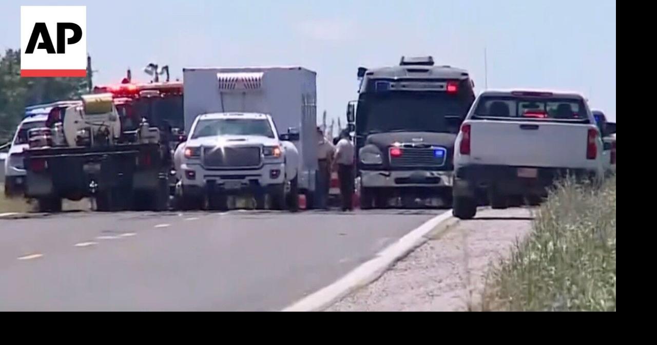 First responders on the scene after 12 killed in Missouri plane crash ...