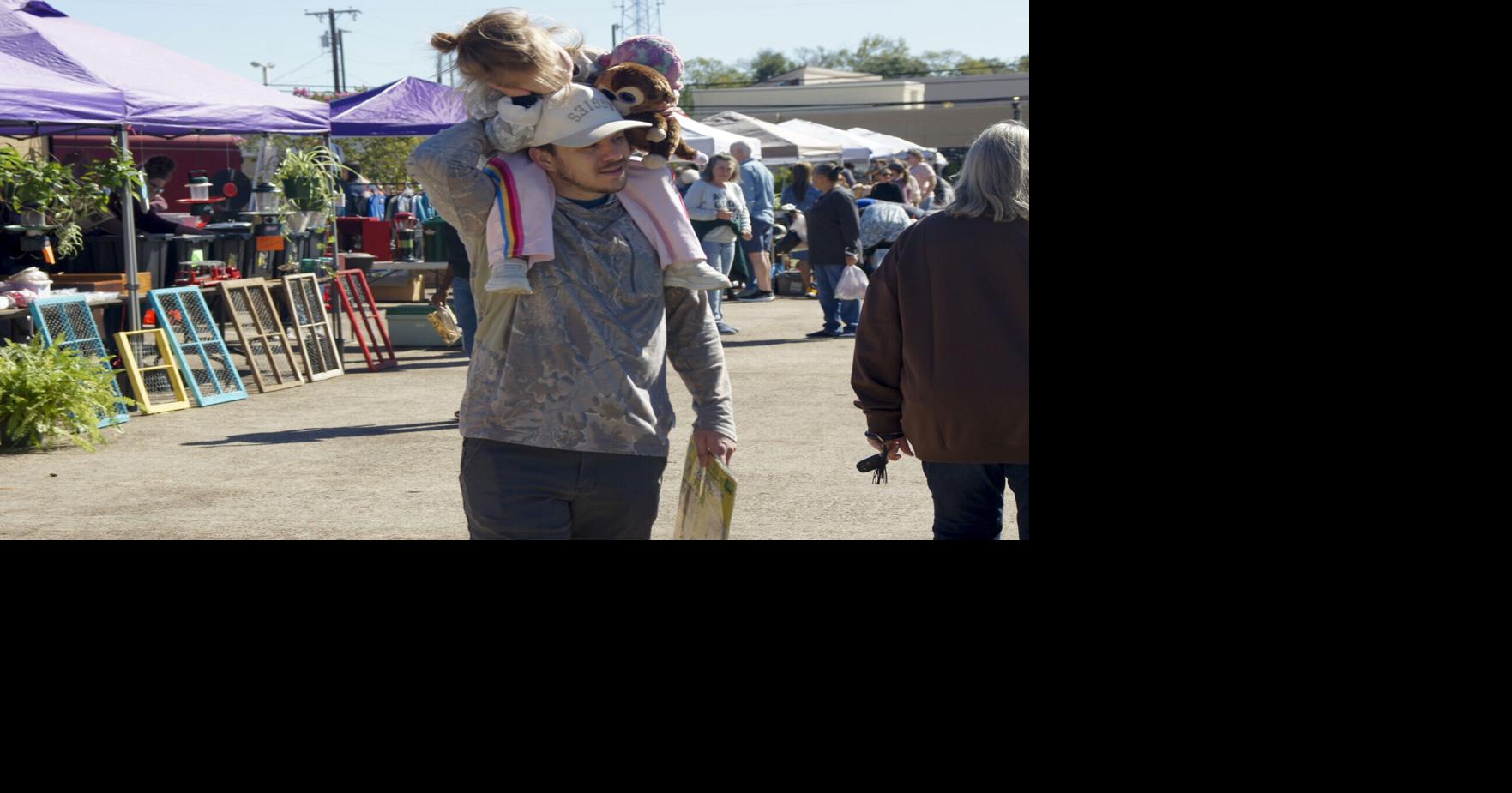 PHOTO COLLECTION: Heritage Antiques & Art Studio's Vintage Vibes Flea Market and Lufkin Antiques Weekend