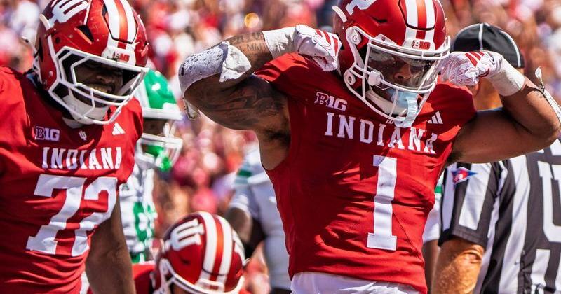 Indiana's Turbo Richard  (1) scores during the Indiana versus North Texas football game at Memorial Stadium on Saturday, Sept. 5, 2026.