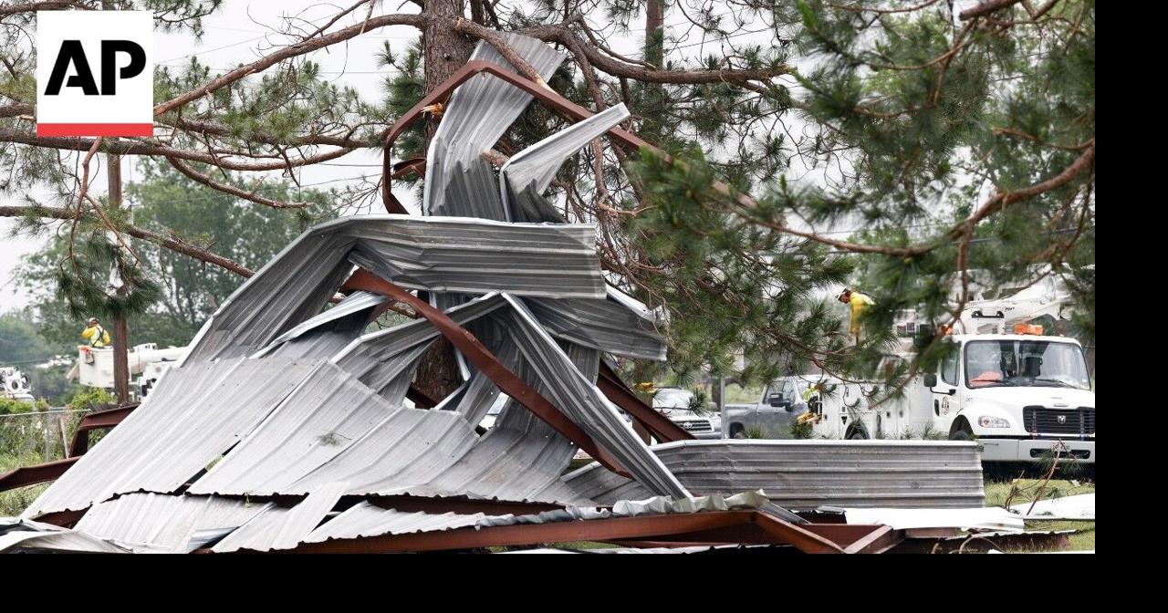 Tornadoes in northern Texas leave at least 2 dead and destroy multiple ...