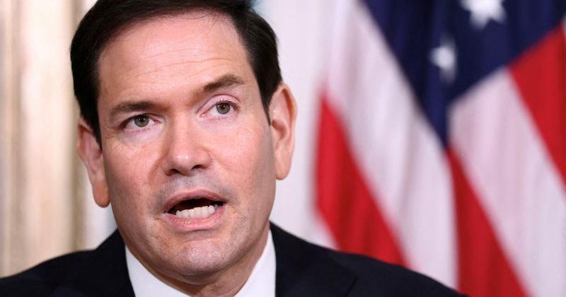 FILE PHOTO: Rubio meets Paraguayan Vice President Alliana at the State Department in Washington