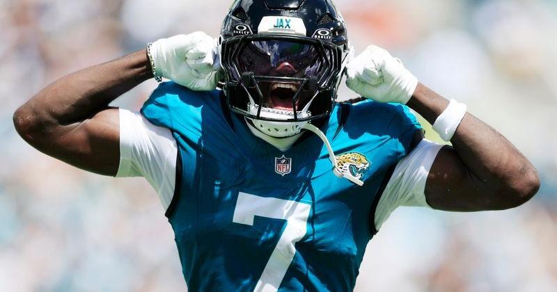 Jacksonville Jaguars wide receiver Brian Thomas Jr. (7) reacts to his reception during the first quarter of an NFL football matchup at EverBank Stadium on Sunday, Sept. 13, 2026, in Jacksonville, Fla.