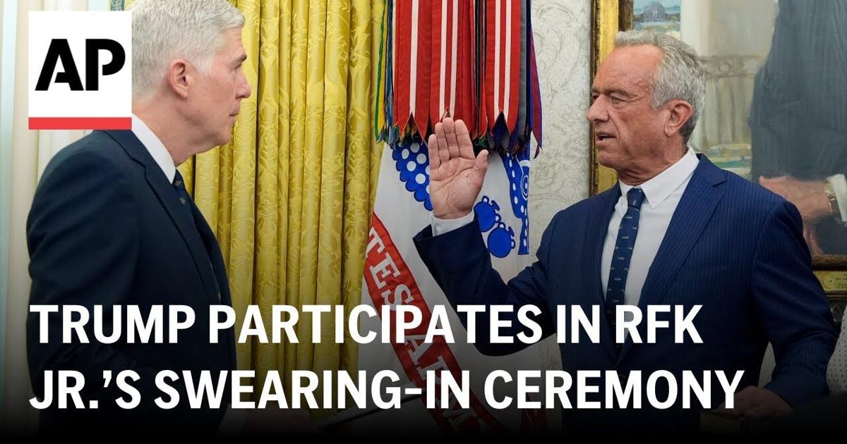 Trump Rfk Jr Swearing In Trump participates in RFK Jr.’s swearing-in ceremony | Ap Video ...